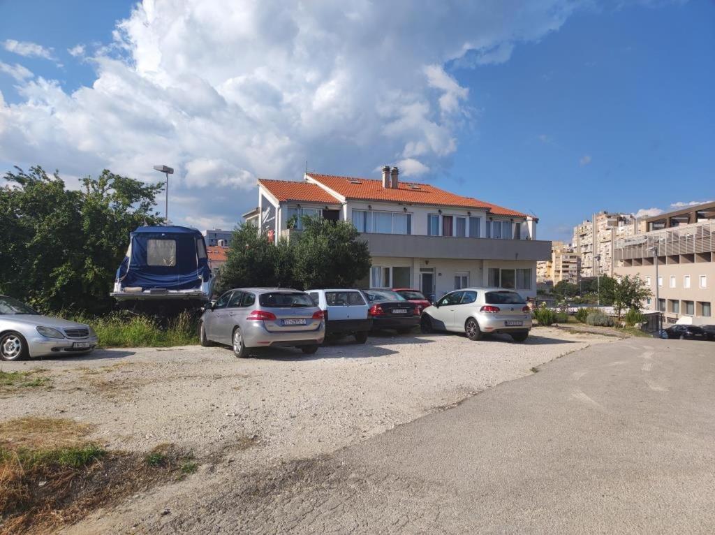 Sofia Apartment Split Bagian luar foto
